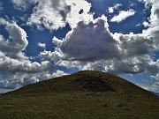 88 Bei nuvoloni ricoprono l'Avaro
